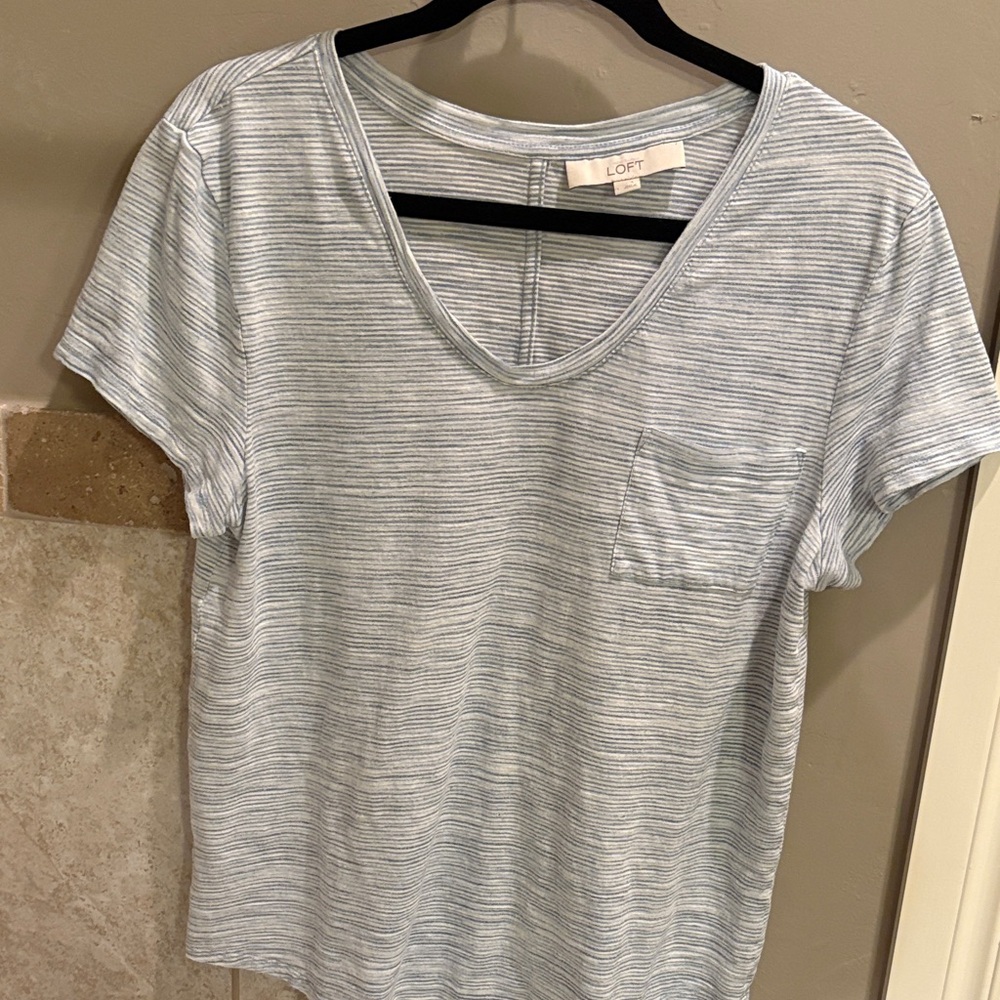 LOFT Women's Blue Striped Top